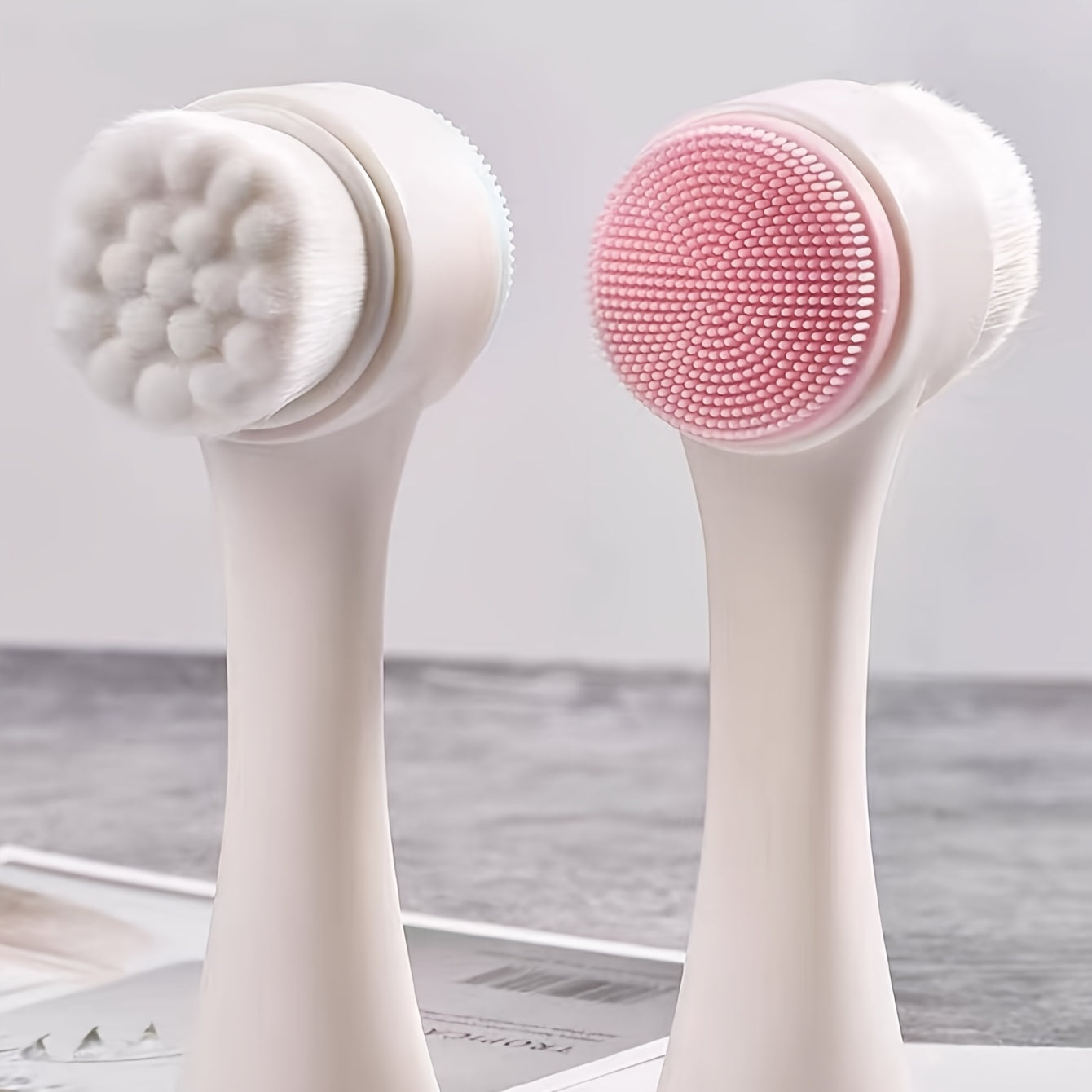 1pc multi-functional double-sided silicone cleaning surface and soft hair surface brush, cleansing brush and skin exfoliating scrub pore cleanser