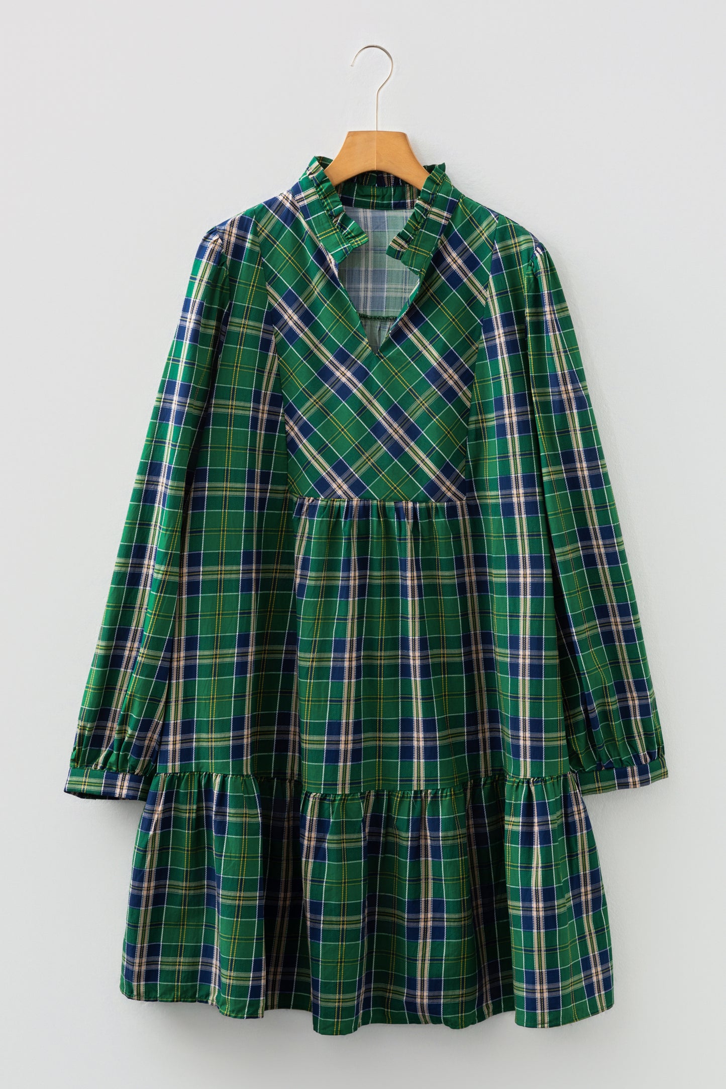 Green Plus Size Plaid Long Sleeve Notched Neck Shift Mini Dress