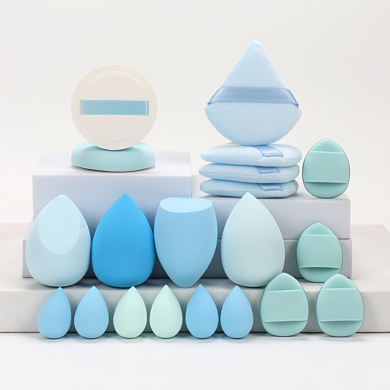 Marshmallow 20pcs Set, 2 Cushion Puffs & 4 Loose Puffs & 4 Makeup Sponges & 6 Mini Makeup Sponges & 4 Mini Cushion Puffs, Beauty Makeup Sponges Mixed with BB Cream, Liquid Foundation, Concealer for Use, Especially Suitable fo