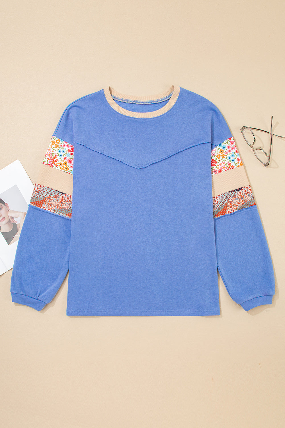 Blue Exposed Seam Floral Mixed Patchwork Relaxed Plus Size Sweatshirt