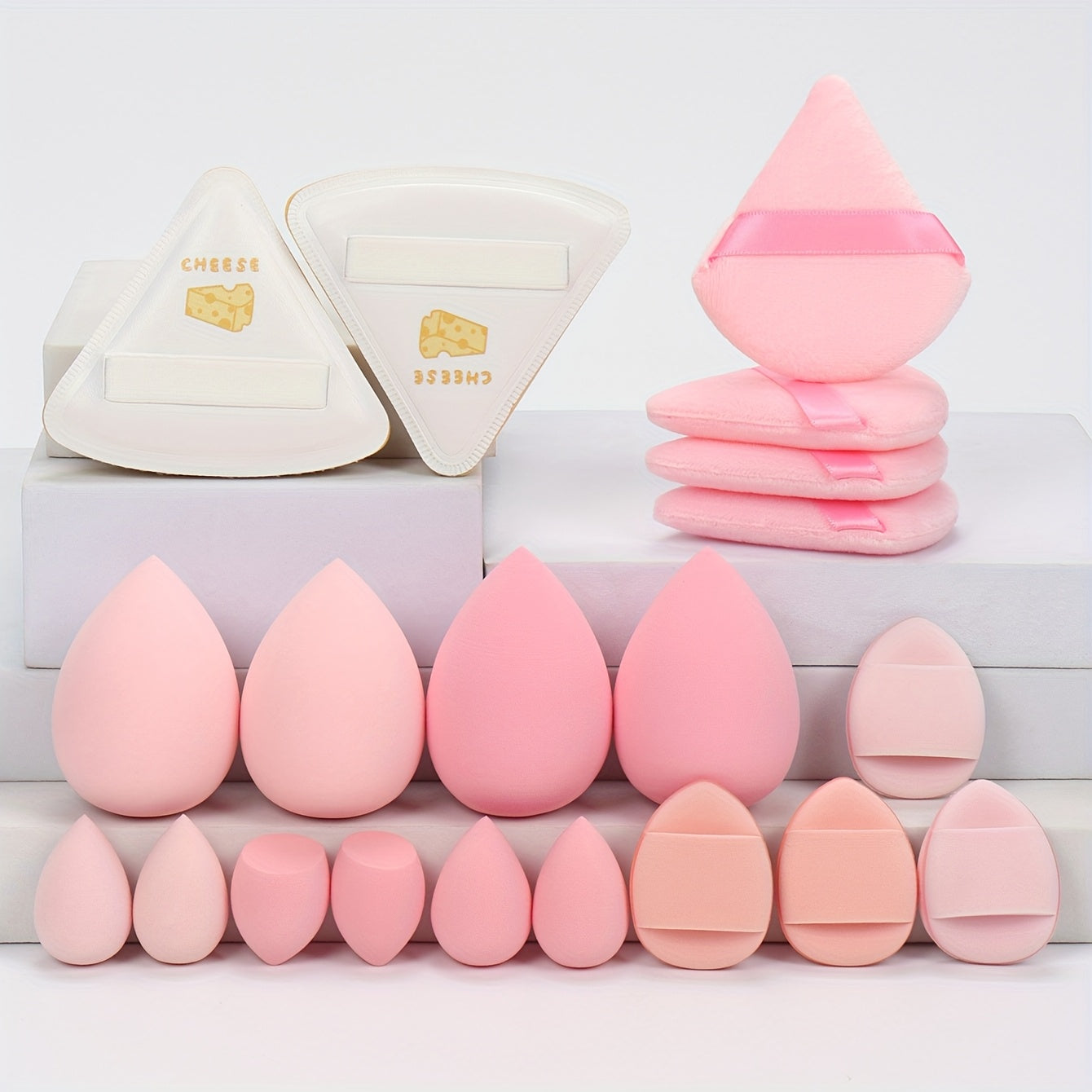 Marshmallow 20pcs Set, 2 Cushion Puffs & 4 Loose Puffs & 4 Makeup Sponges & 6 Mini Makeup Sponges & 4 Mini Cushion Puffs, Beauty Makeup Sponges Mixed with BB Cream, Liquid Foundation, Concealer for Use, Especially Suitable fo